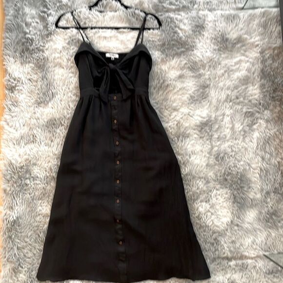 Cut-Out Dress.  Size S - Picture 10 of 11